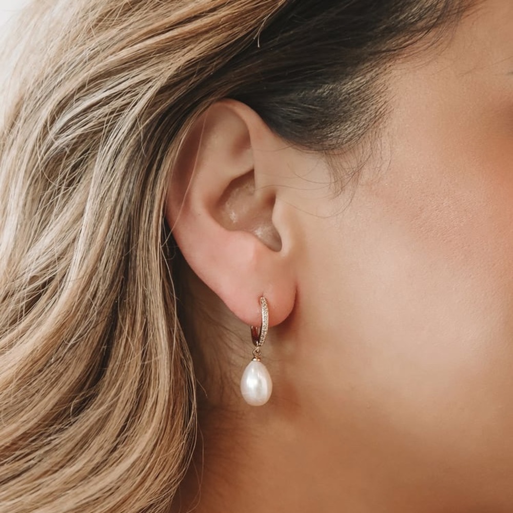 Lulu’s Divine Connection 14KT Gold Pearl Mini Hoop Earrings